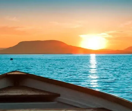 Fenyves 1 **** Balatonfenyves