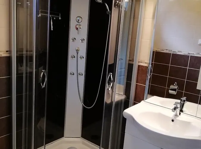 Prázdninový dům Fenyves 1 **** Balatonfenyves